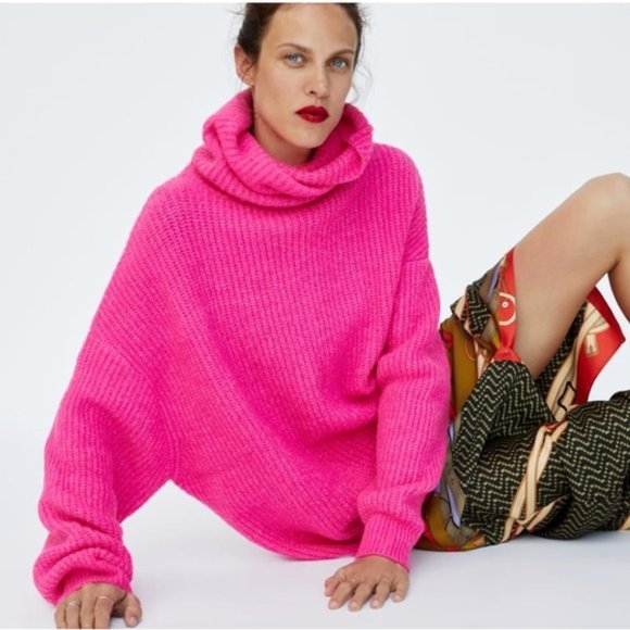 hot pink turtleneck zara